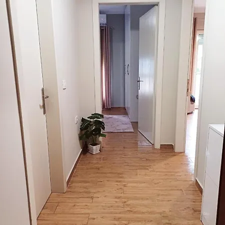 Apartamento Tushemisht Tushemisht